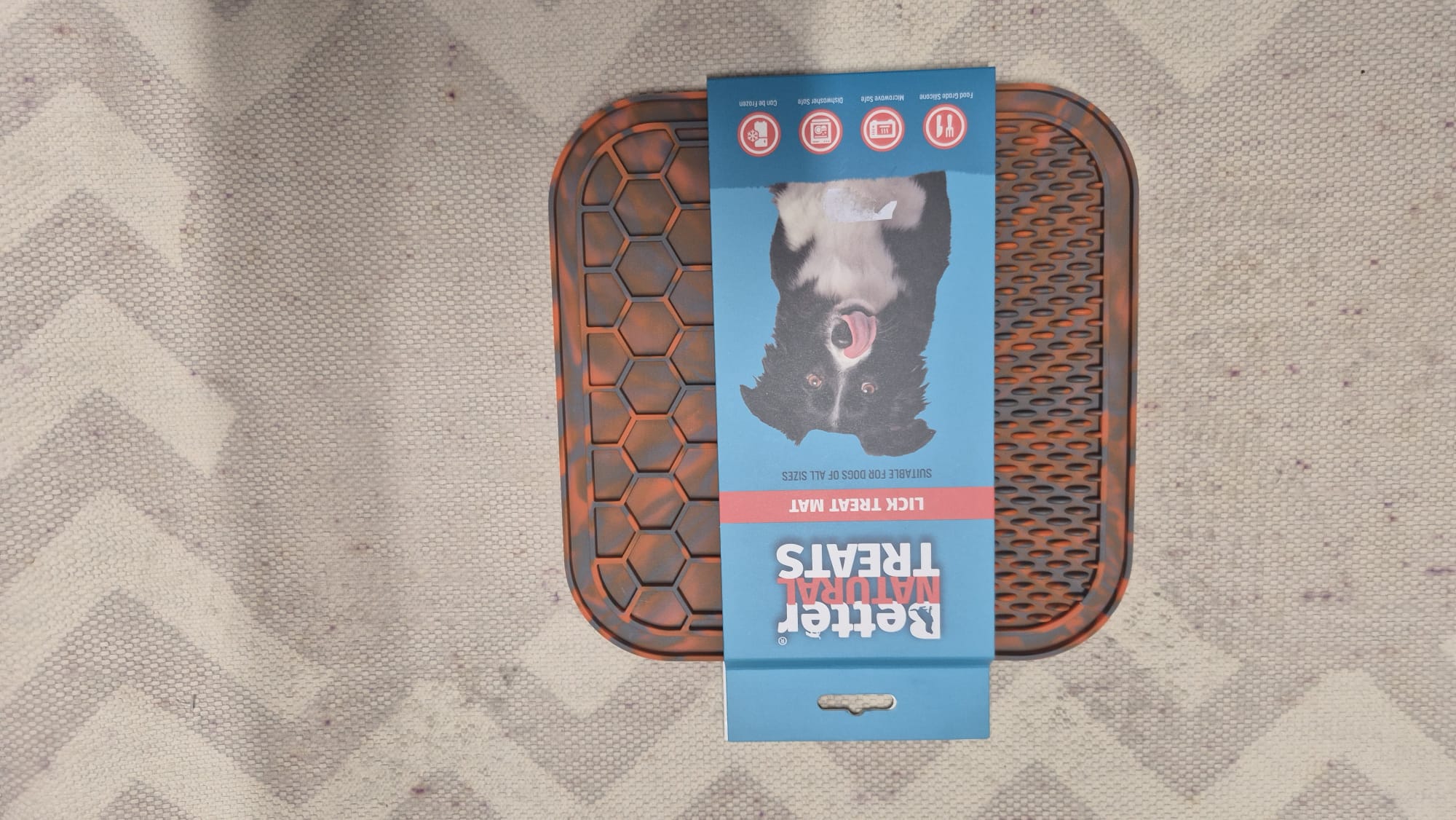 Better Natural Treats Lick Mat For Dogs
