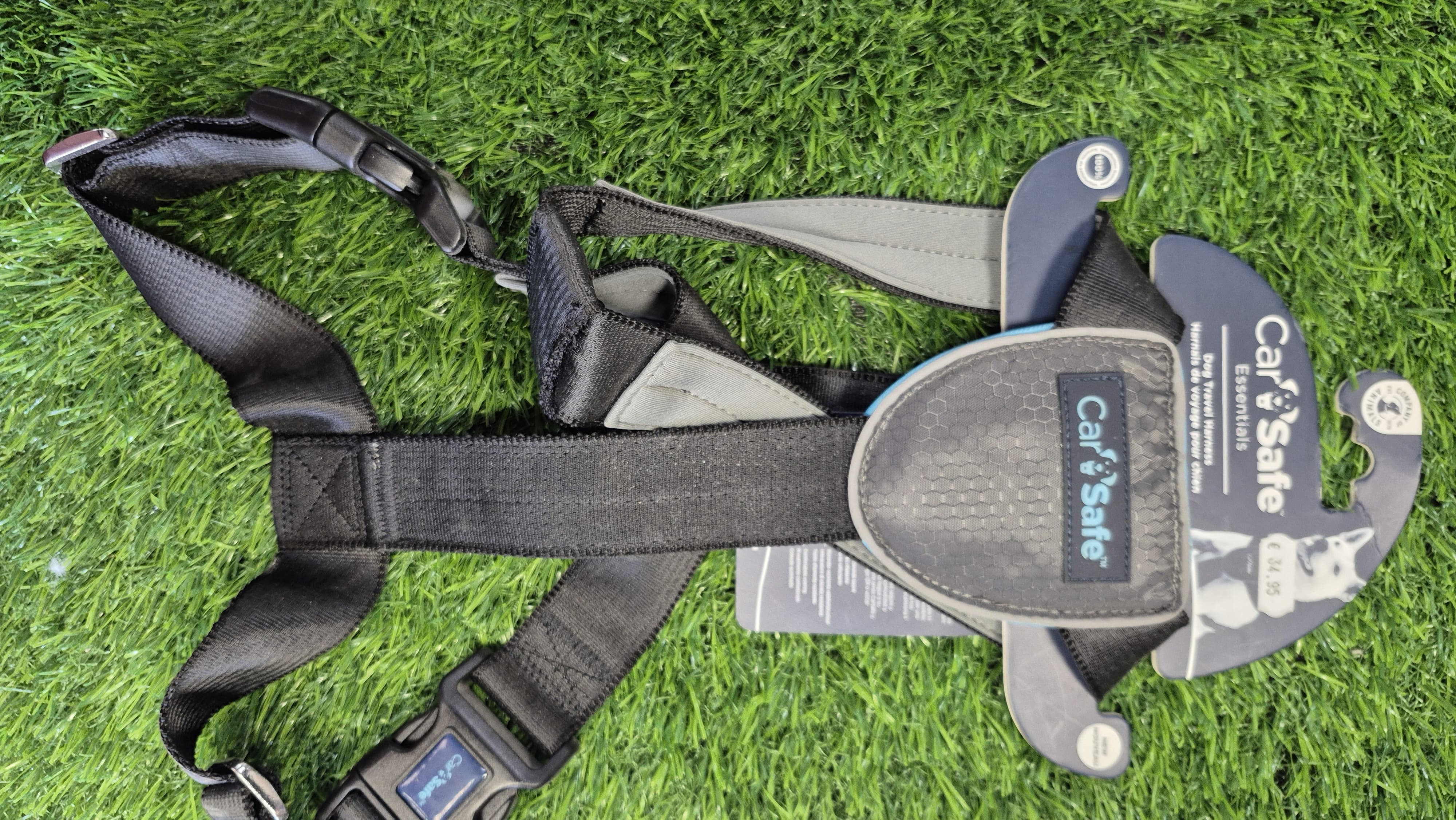 Car Safe Essentials Dog Harness - Black